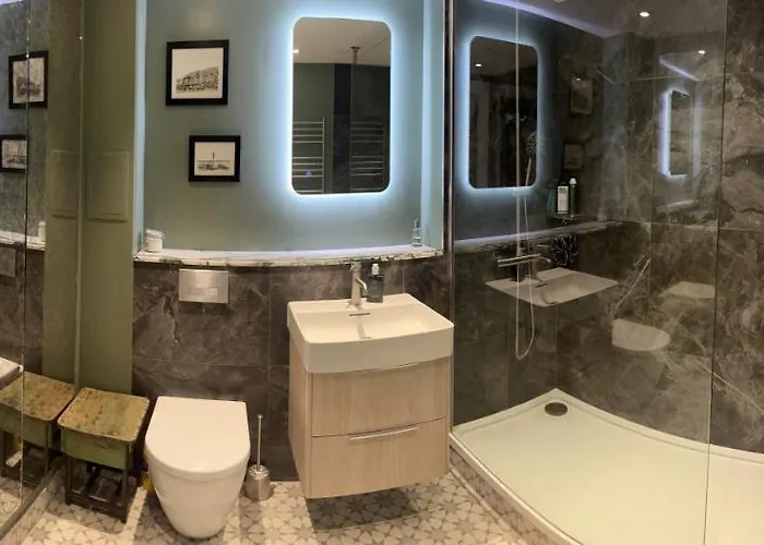Lovely Retreat In The Heart Of Clapham